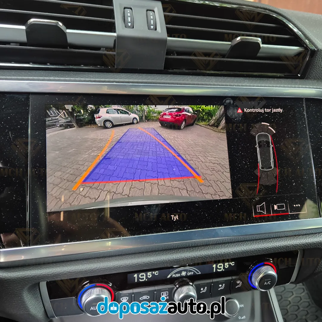 Kamera cofania Audi Q3 F3