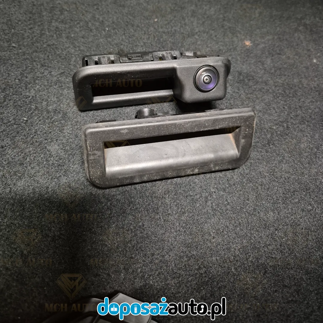 montaz kamery cofania audi a3 8YA