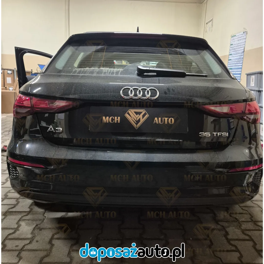 montaz kamery cofania audi a3