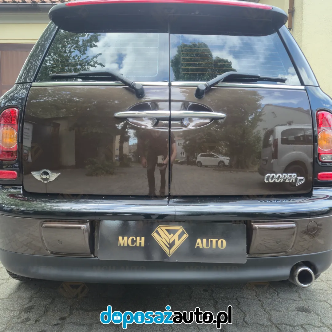 montaz czujnikow parkowania tyl Mini Cooper