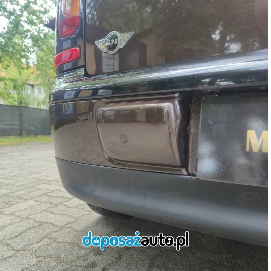 profesjonalny montaz czujnikow parkowania Mini Cooper